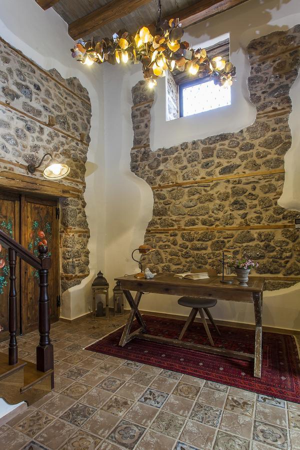 Robolo Boutique Hotel Litochoro Exterior photo